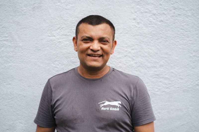 Hurti Gruppe Mitarbeiter - Logistik Spezialist